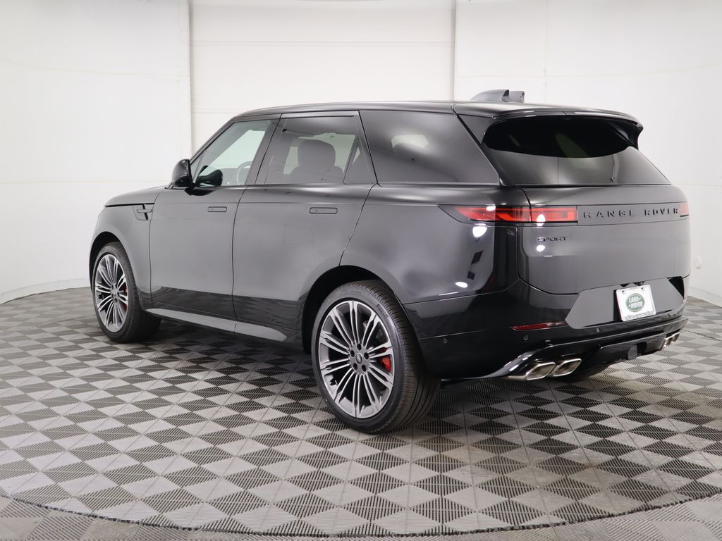 2025 Land Rover Range Rover Sport P530 Dynamic SE photo 4
