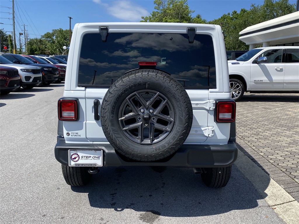 2025 Jeep Wrangler Sport S photo 7