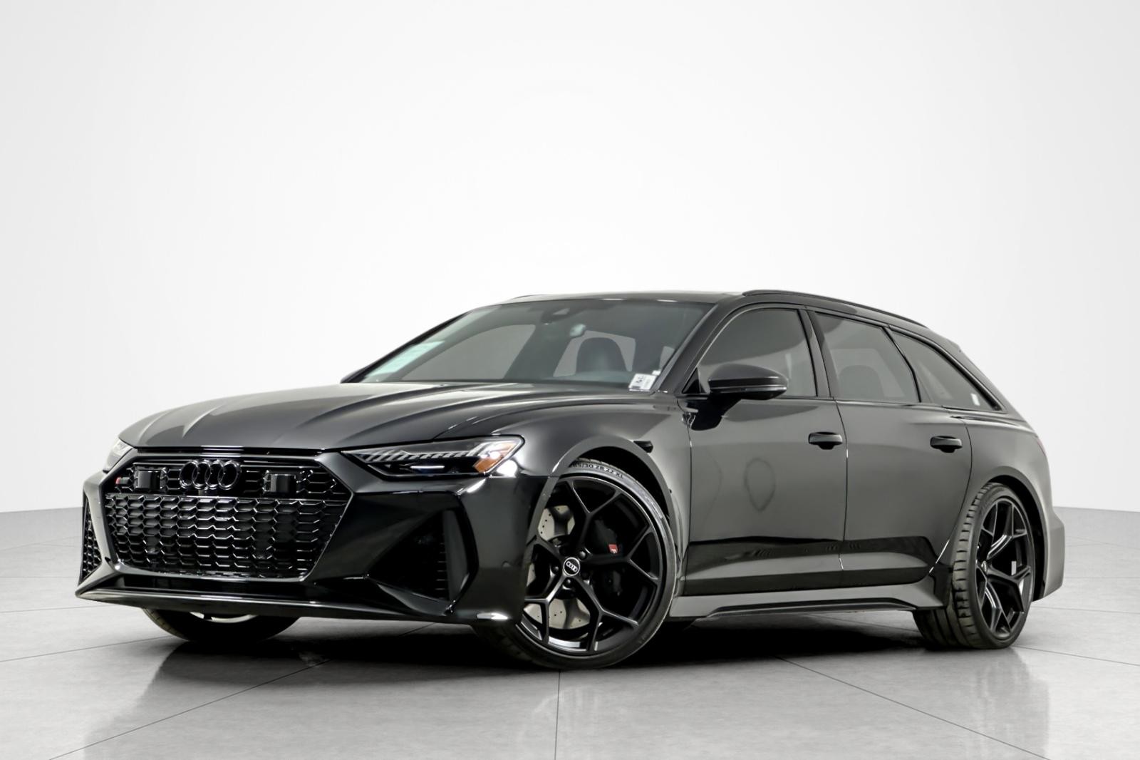 2024 Audi RS 6 Avant Base's photo