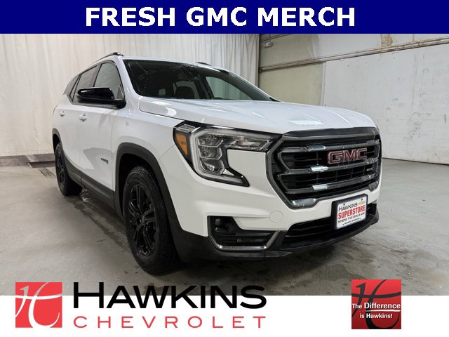 2024 GMC Terrain AT4's photo