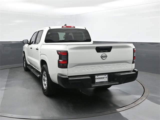 2022 Nissan Frontier S photo 8