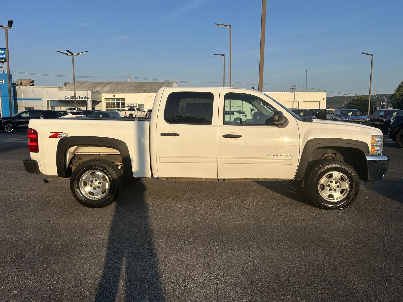2012 Chevrolet Silverado 1500 LT photo 8