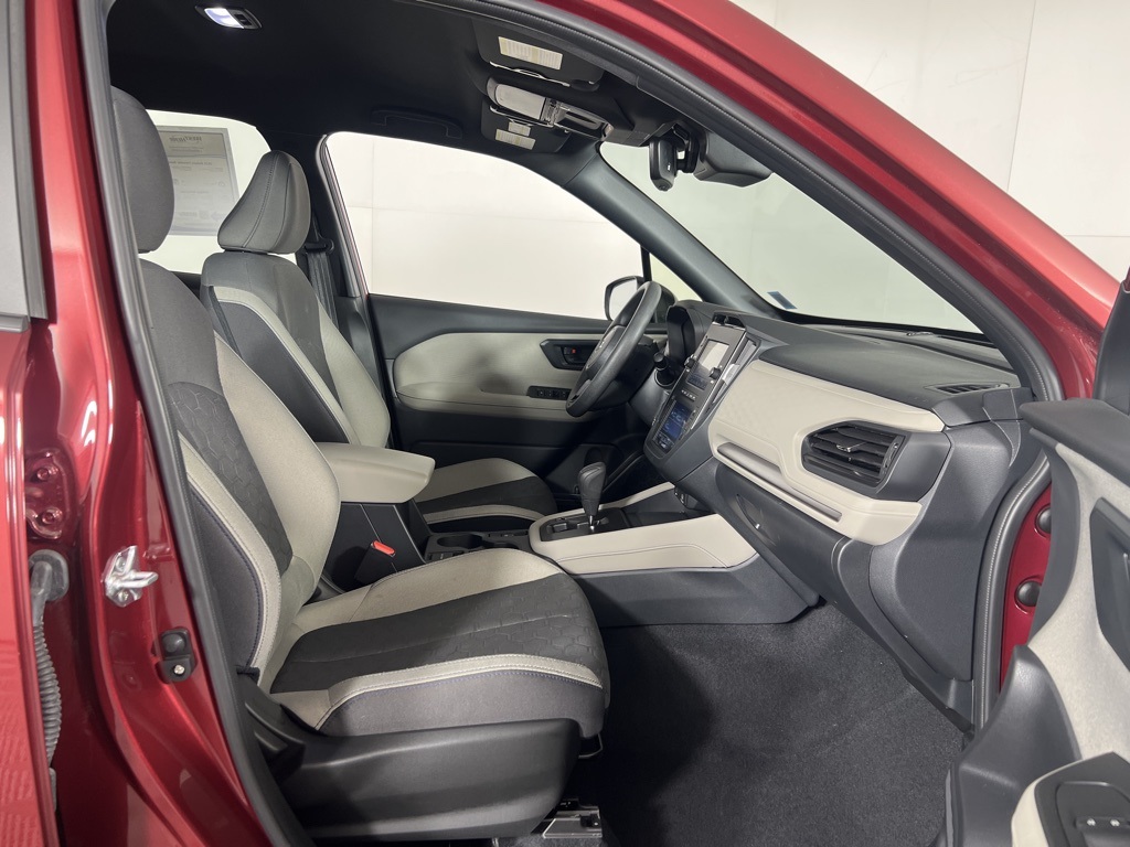 2025 Subaru Forester Base photo 4