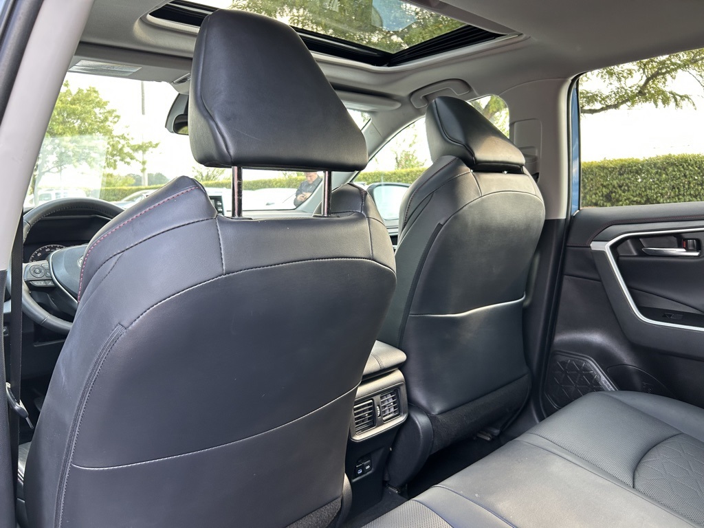 2022 Toyota RAV4 TRD photo 21