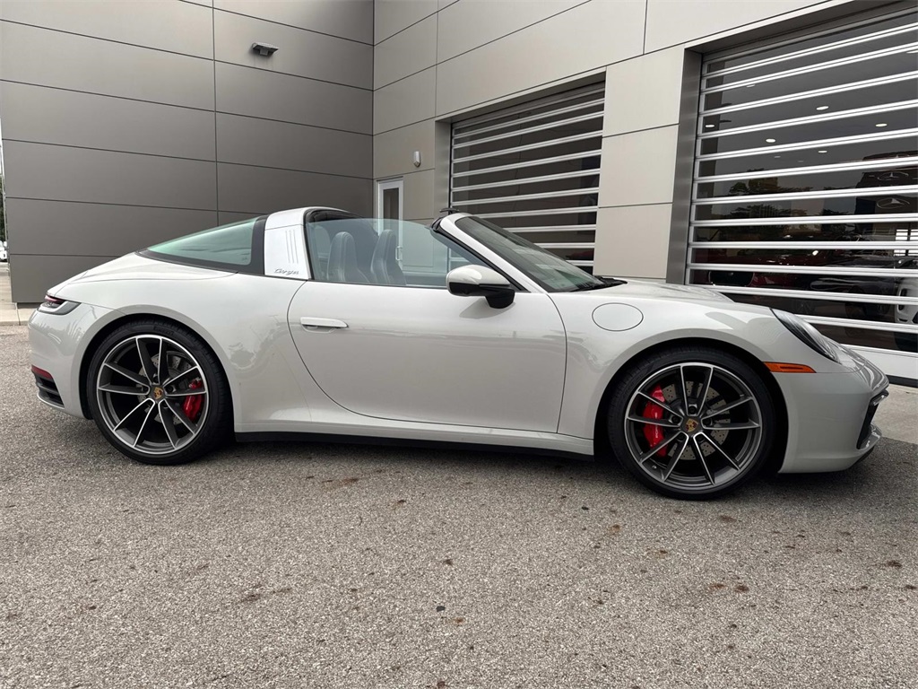 2021 Porsche 911 Targa 4S photo 7