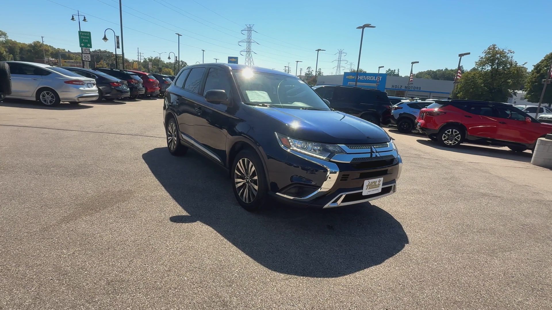 2020 Mitsubishi Outlander ES photo 25