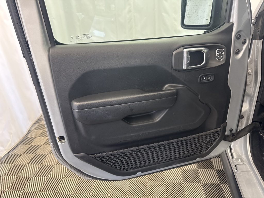 2023 Jeep Wrangler Willys 4xe photo 21