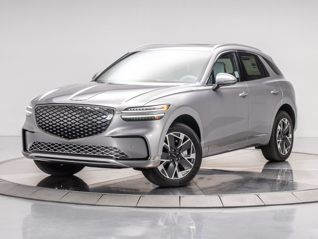 2026 GENESIS GV70 Base's photo