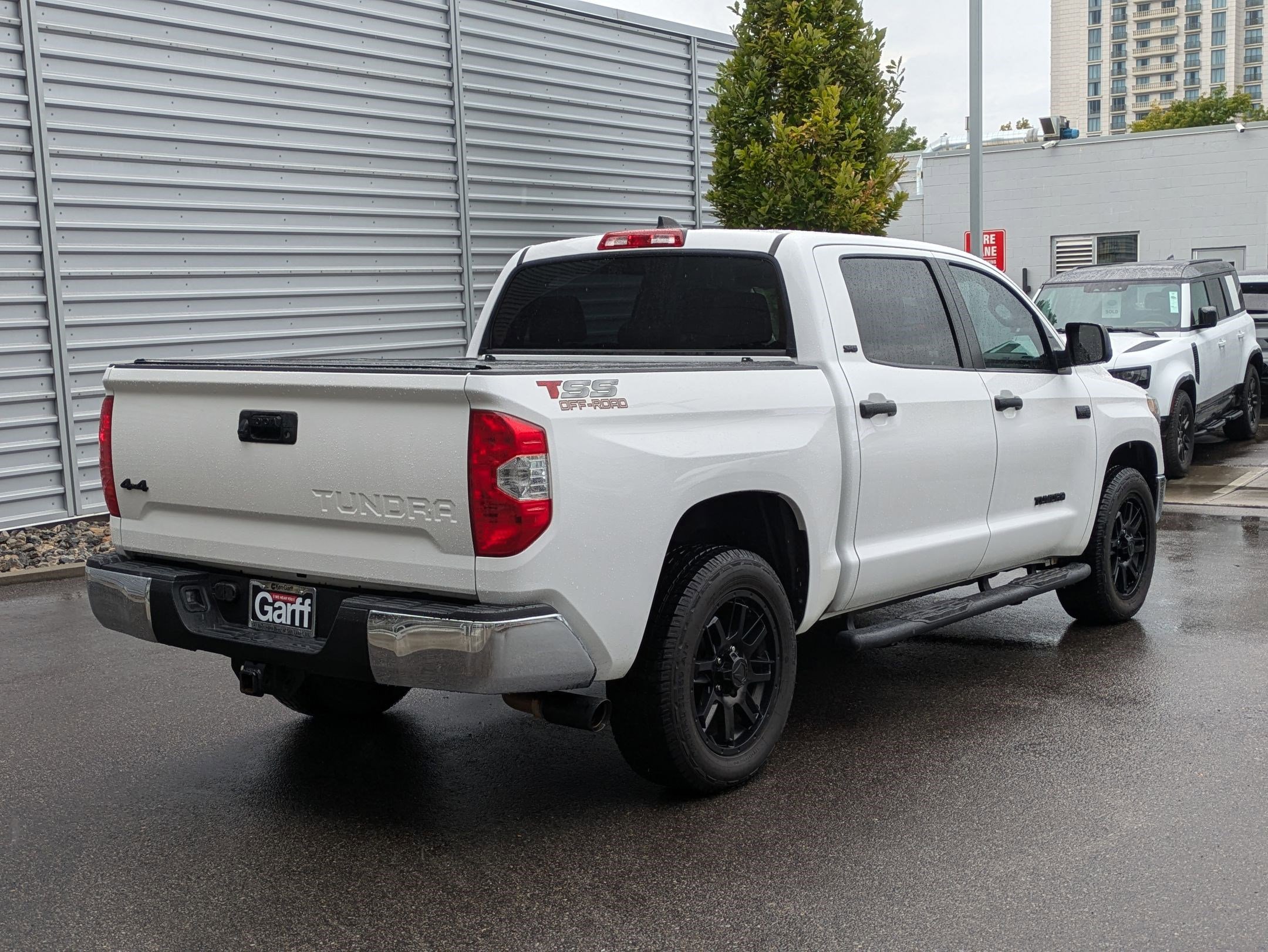 2020 Toyota Tundra SR5 Grade photo 3