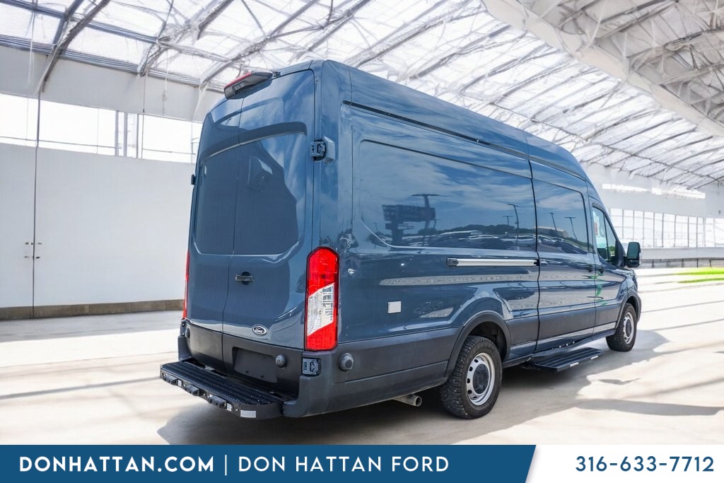 2020 Ford Transit photo 23