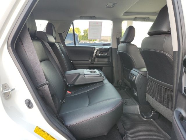 2023 Toyota 4Runner TRD Off-Road Premium photo 13
