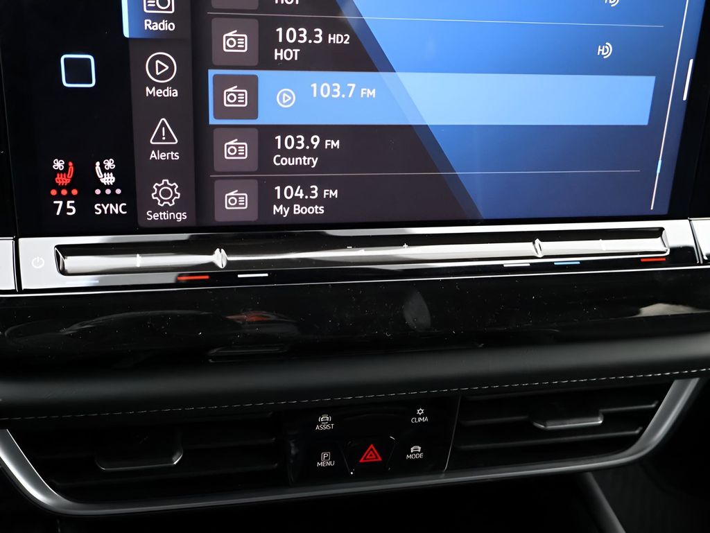 2025 Volkswagen Atlas Cross Sport SEL Premium R-Line photo 25