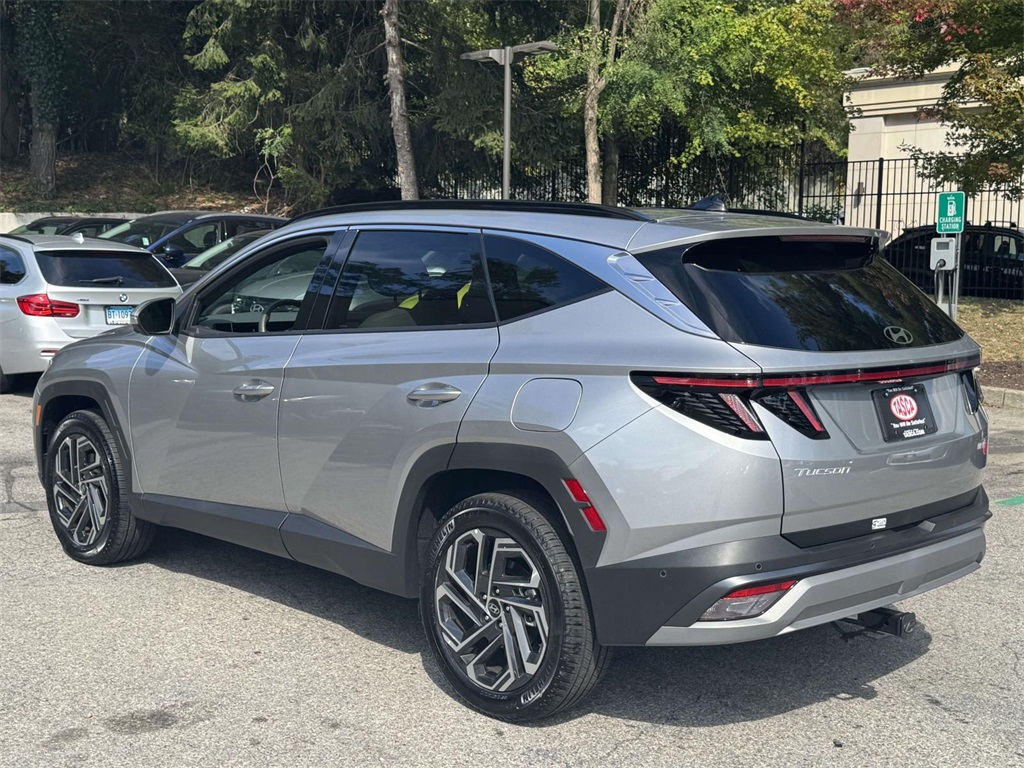 2025 Hyundai Tucson Limited photo 4