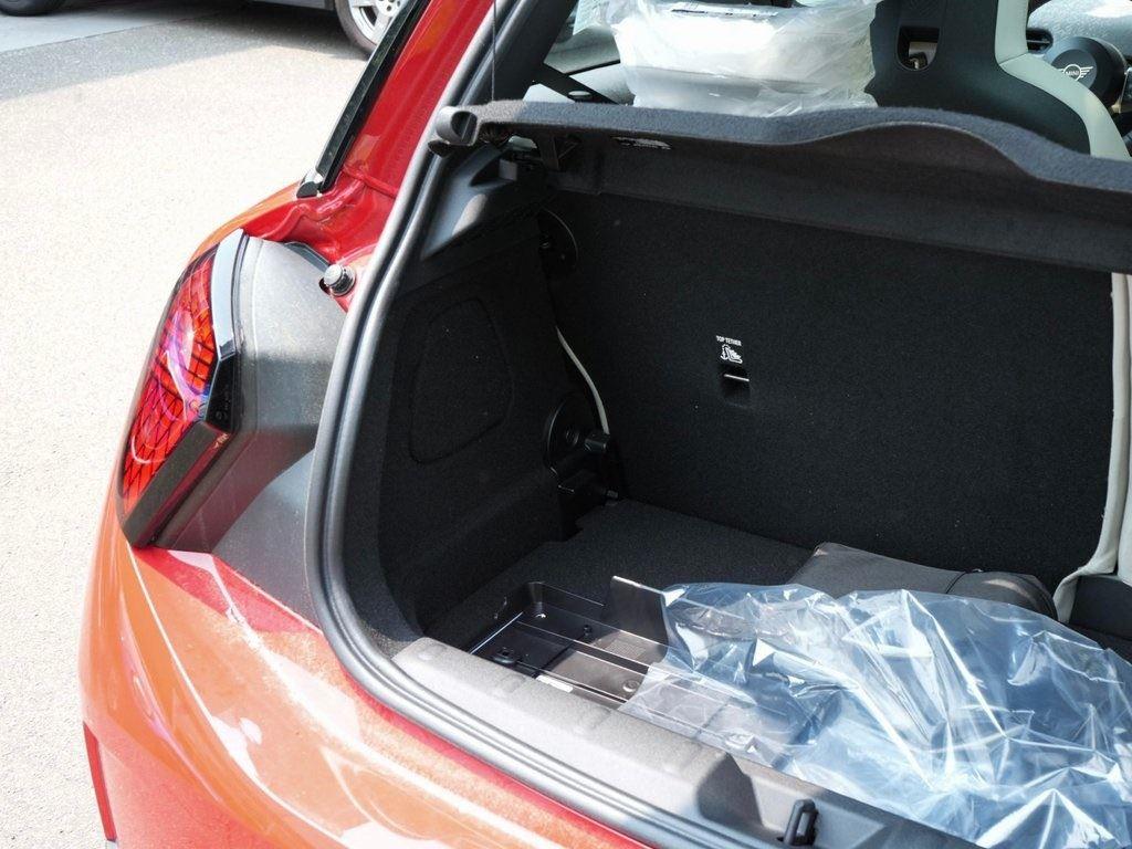 2025 Mini Cooper 2 Door Hardtop Signature photo 20