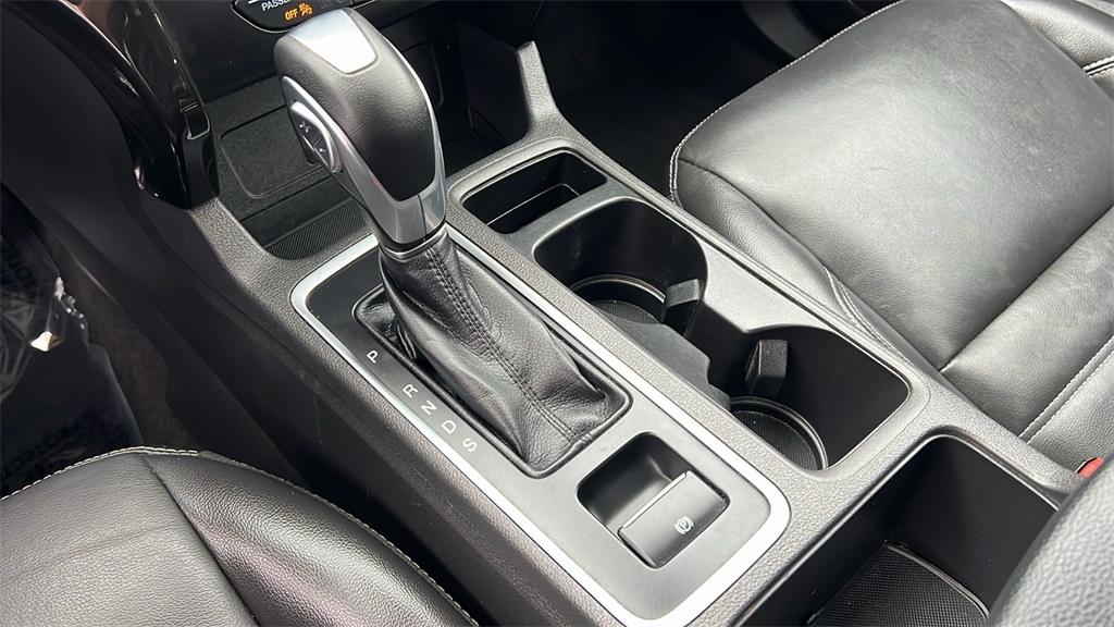 2019 Ford Escape Titanium photo 15