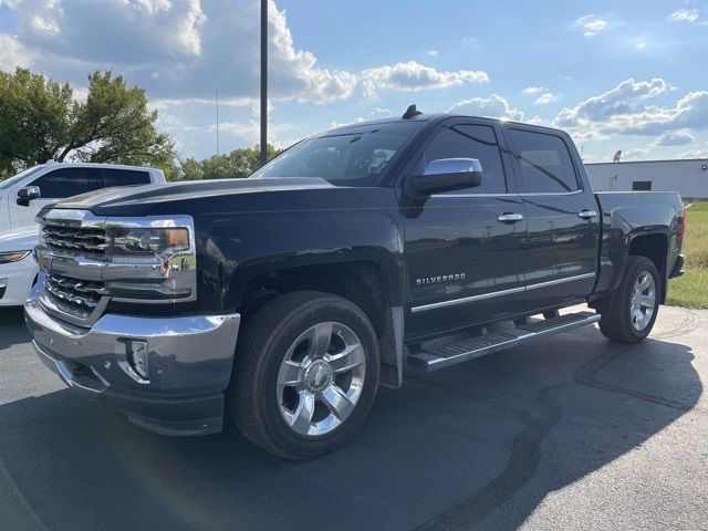 2018 Chevrolet Silverado 1500 LTZ photo 3