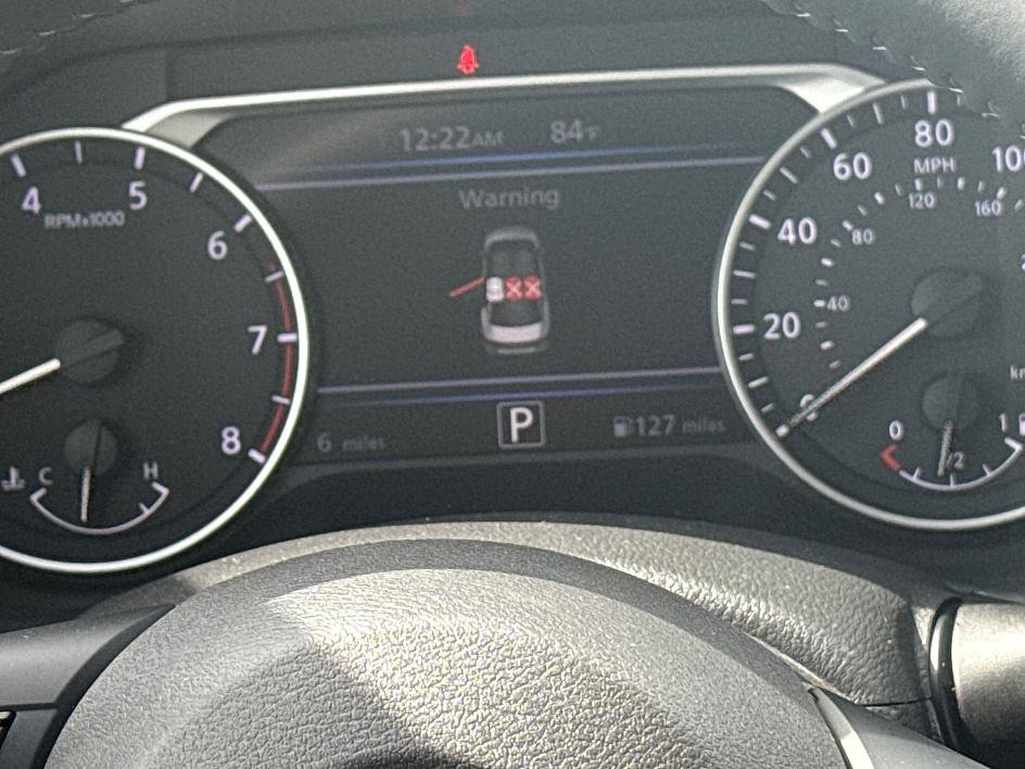 2025 Nissan Sentra SV photo 13