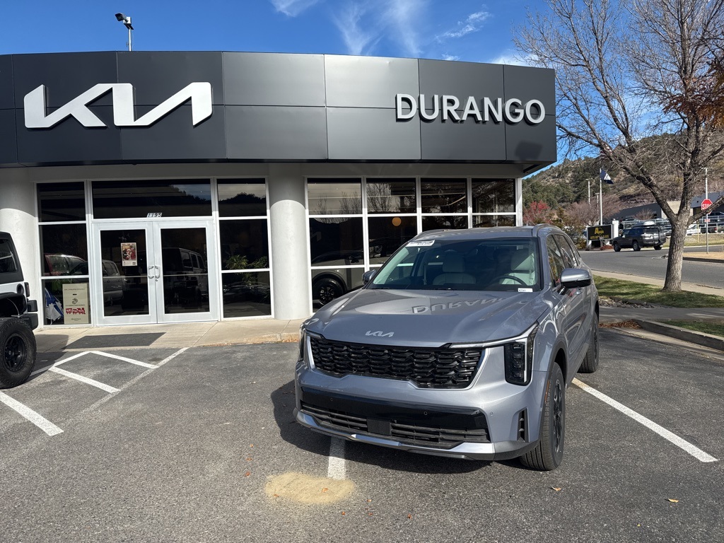 2025 Kia Sorento S's photo