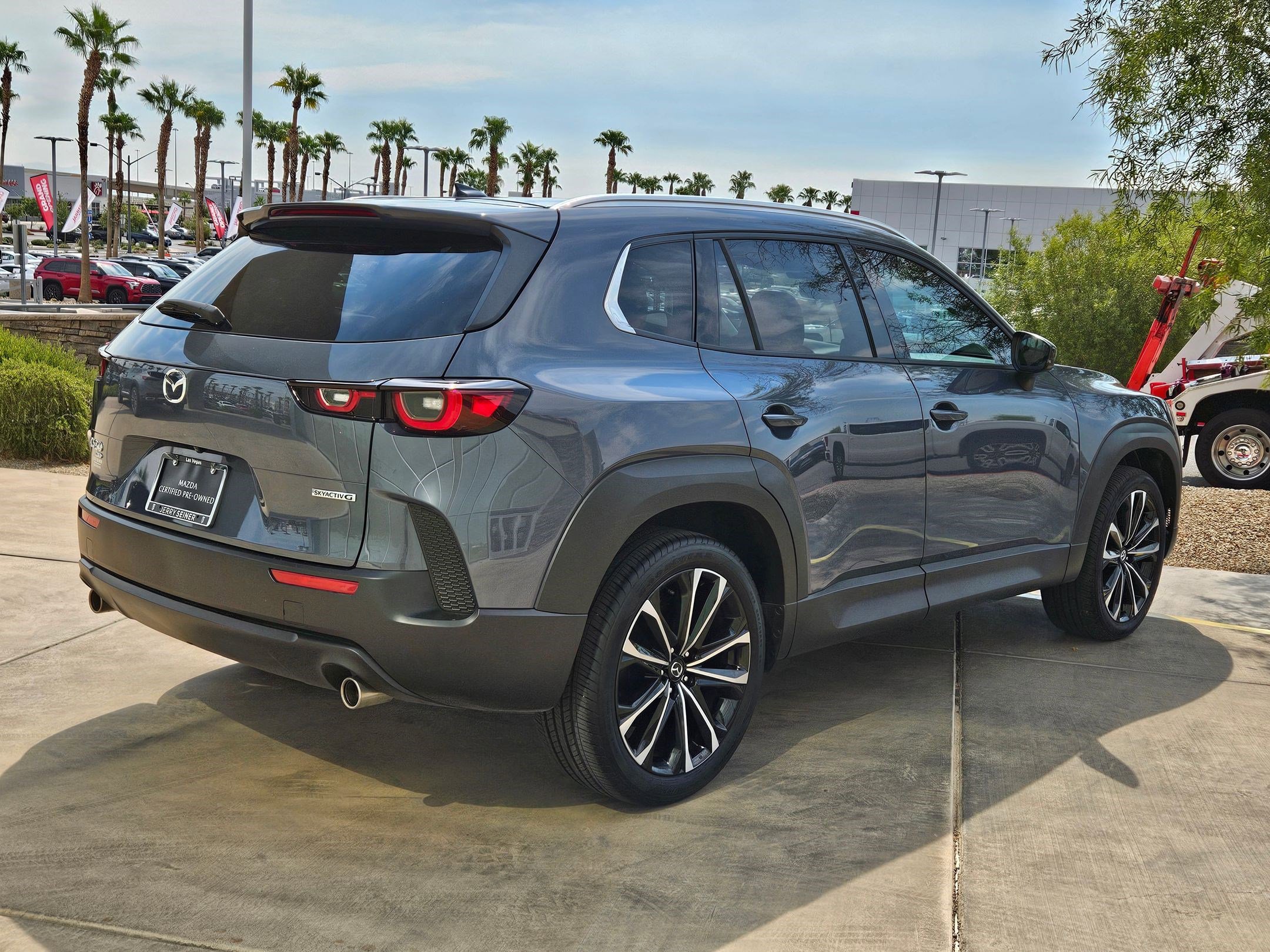 2025 Mazda CX-50 2.5 Premium Plus photo 5
