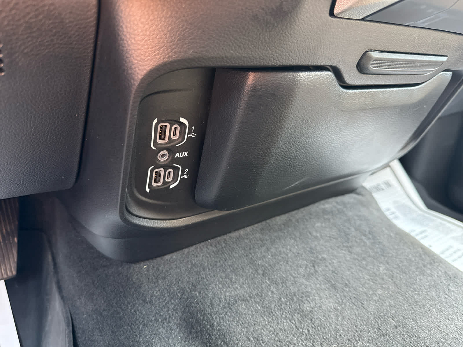 2022 Ram 1500 Laramie photo 33