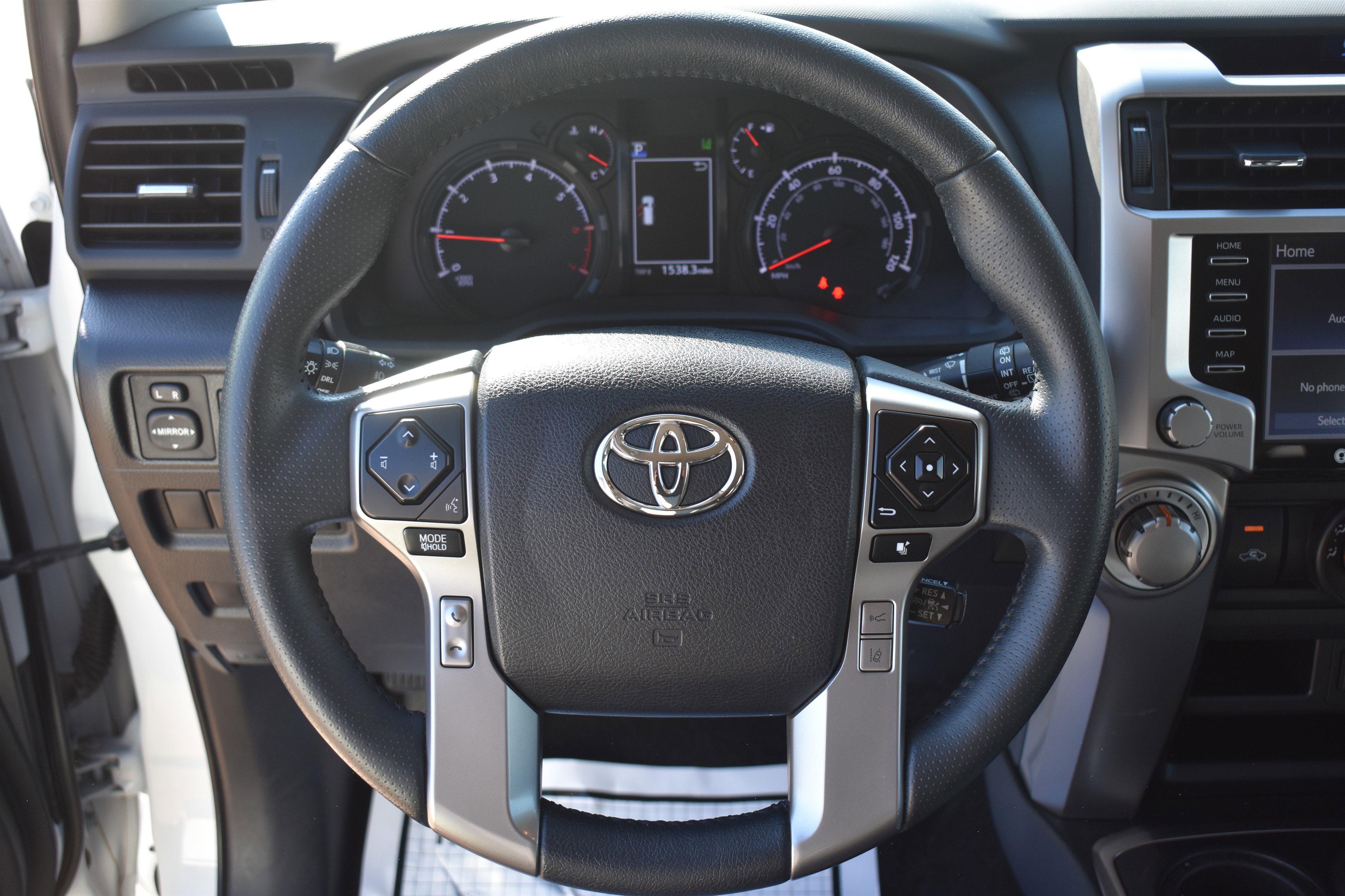 2024 Toyota 4Runner SR5 photo 16