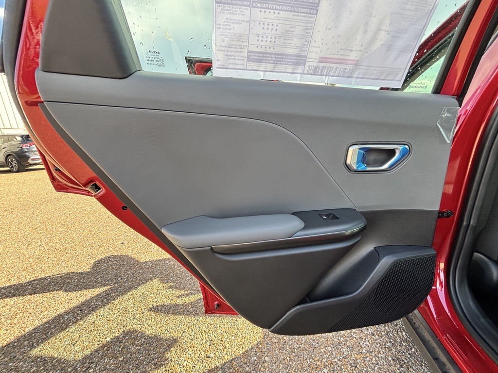 2025 Kia K4 LXS photo 21