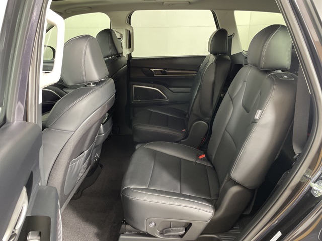 2025 Kia Telluride S photo 33