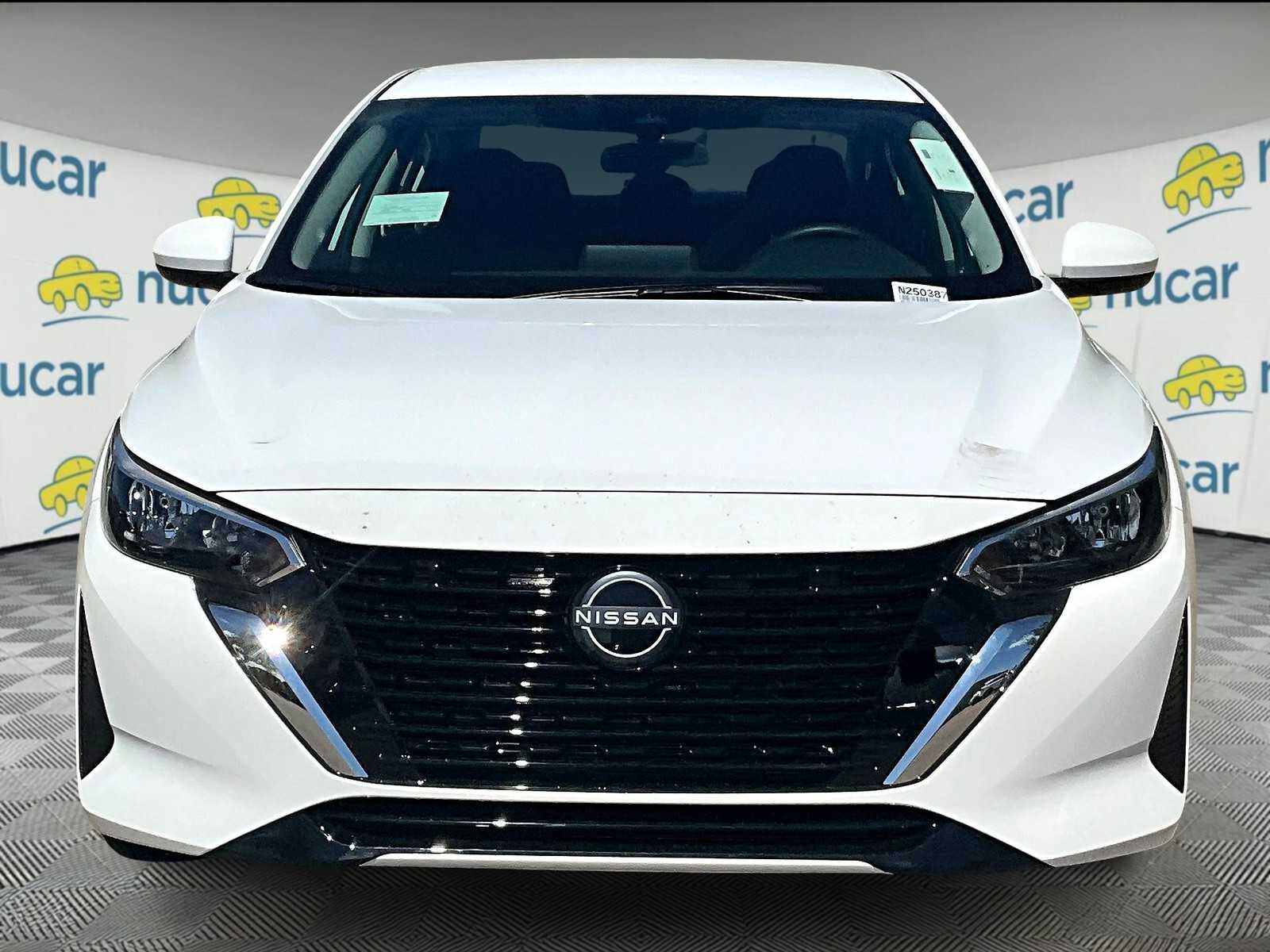 2025 Nissan Sentra SV photo 2
