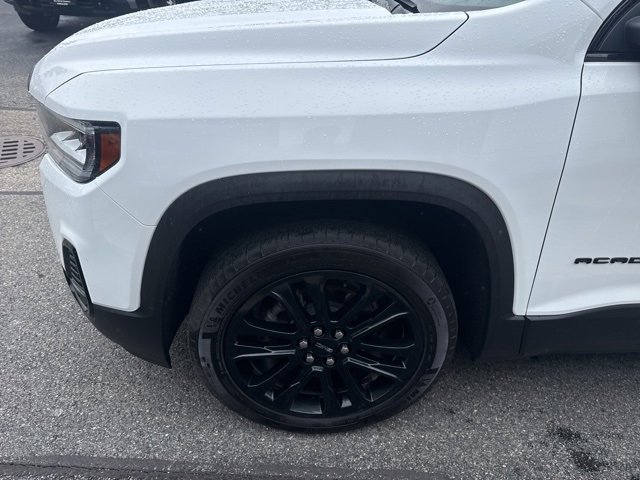 2022 Gmc Acadia SLE photo 2
