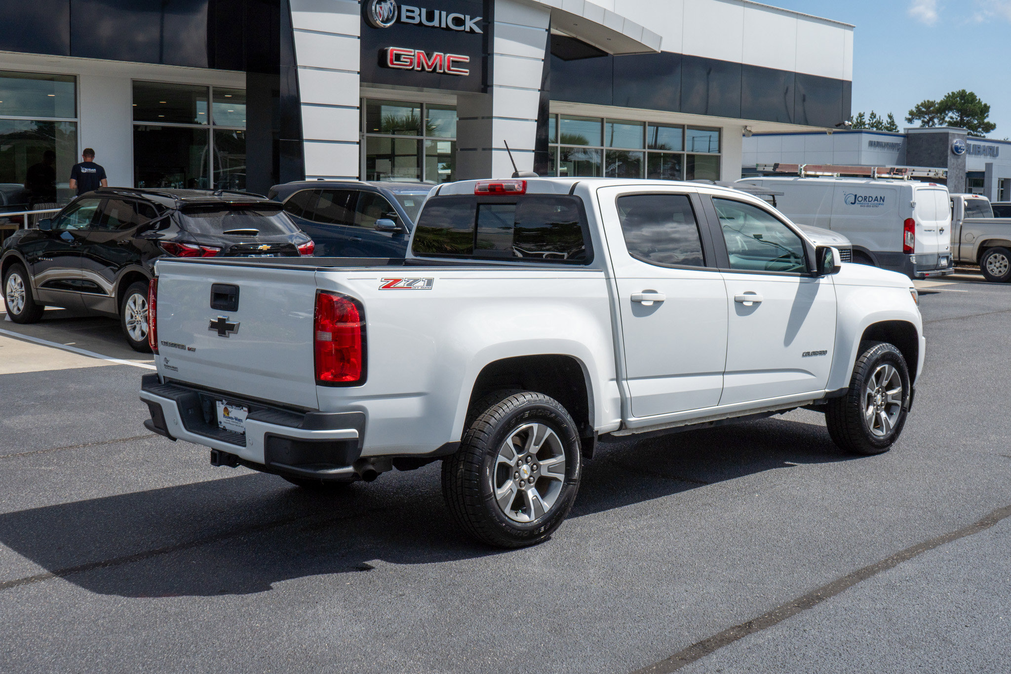 2019 Chevrolet Colorado Z71 photo 3