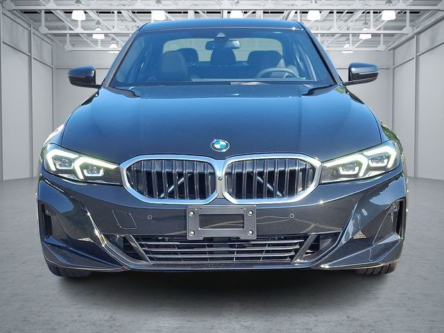 2025 Bmw 330i xDrive photo 2