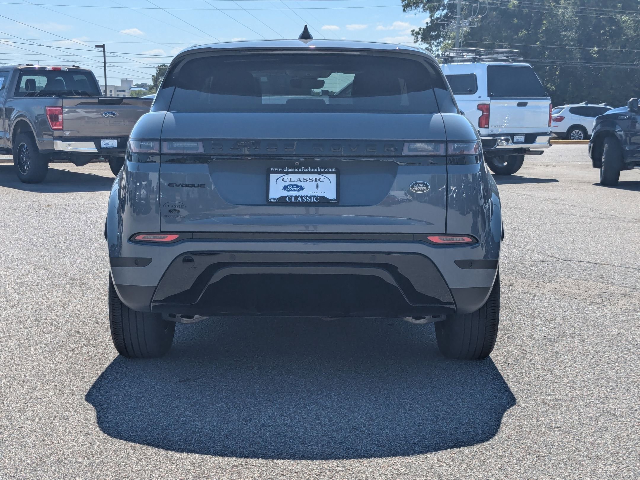 2023 Land Rover Range Rover Evoque S photo 4
