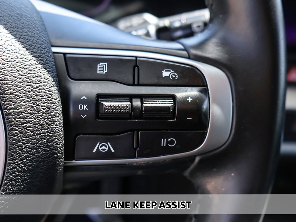2023 Kia Sportage EX photo 4