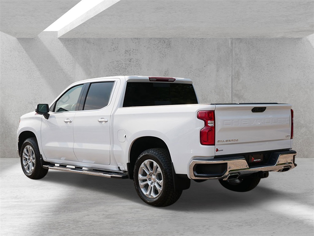 2025 Chevrolet Silverado 1500 LTZ photo 4