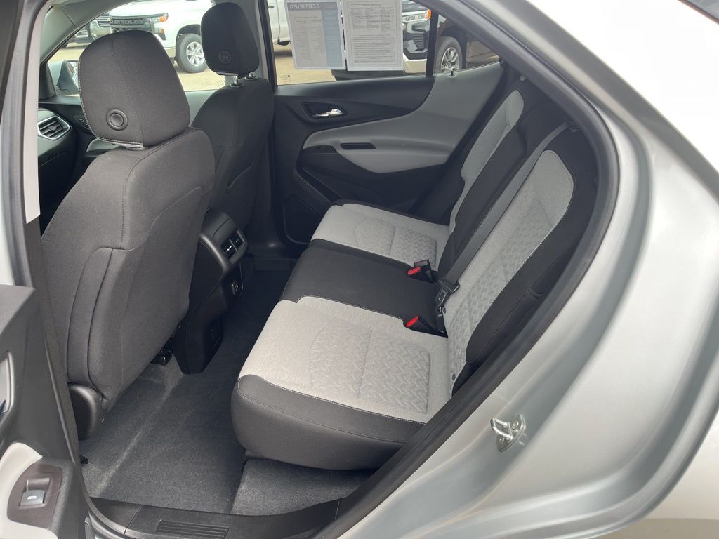 2022 Chevrolet Equinox LT photo 11