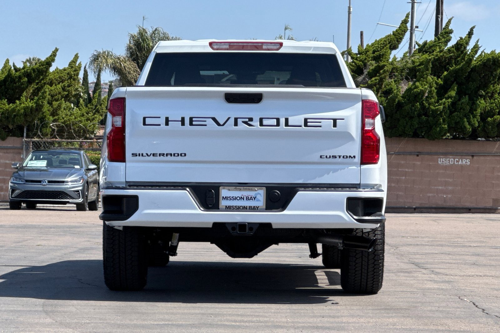 2025 Chevrolet Silverado 1500 Custom photo 5