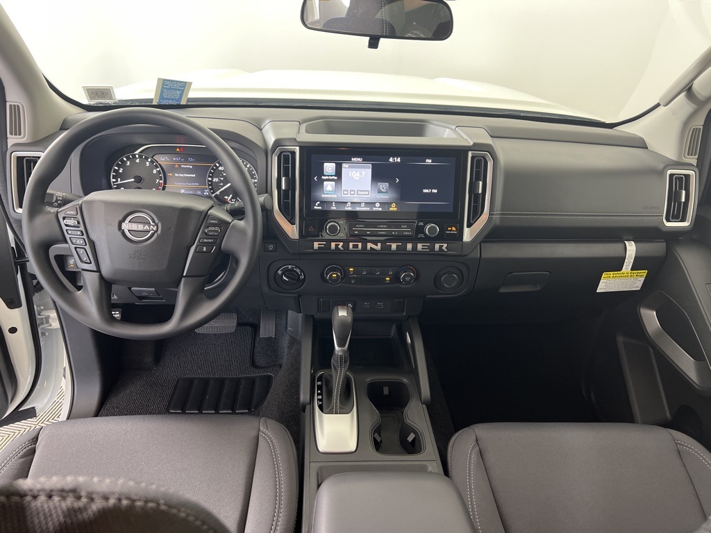 2025 Nissan Frontier SV photo 23