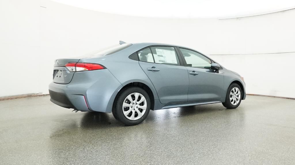2025 Toyota Corolla LE photo 21