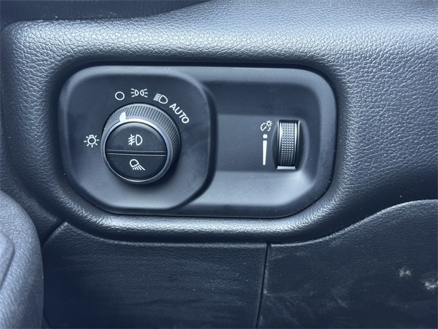 2026 Ram 3500 Tradesman photo 22