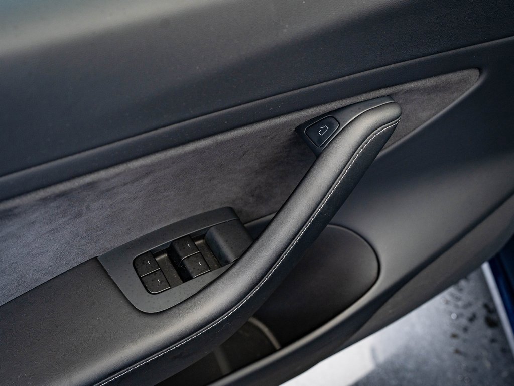 2021 Tesla Model 3 Long Range photo 19