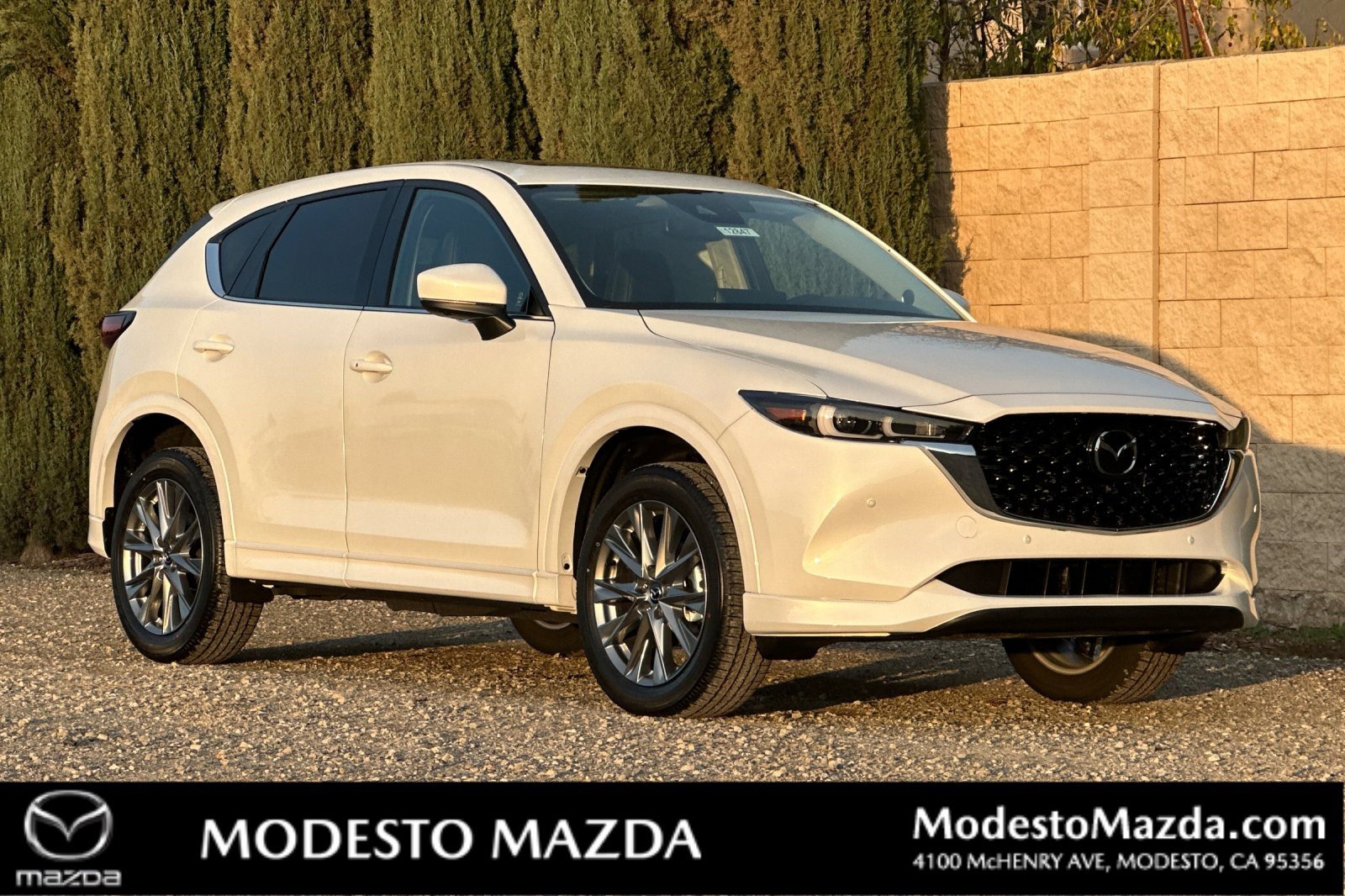 2025 Mazda CX-5 S Premium Plus package's photo