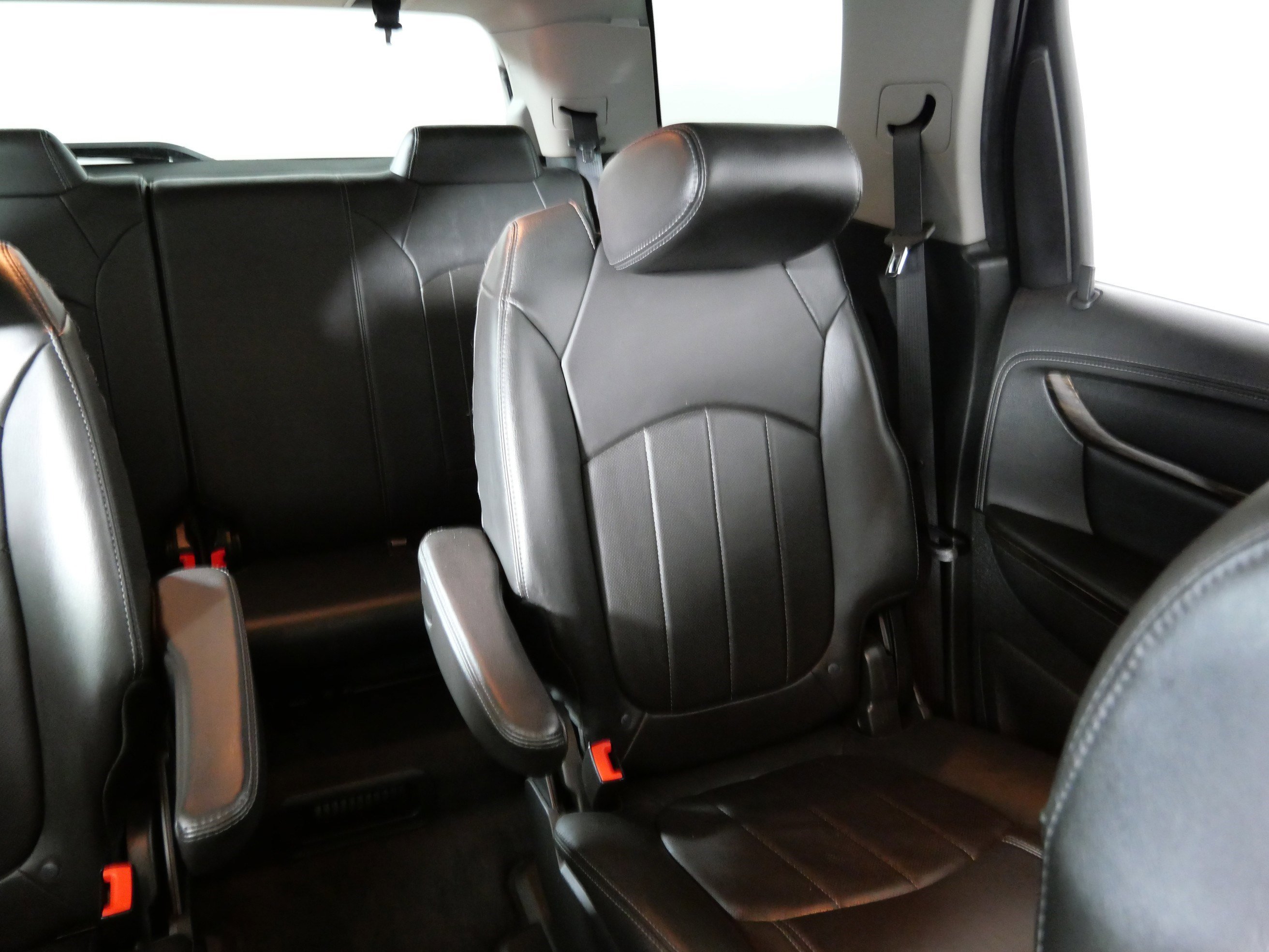 2016 Gmc Acadia Denali photo 14