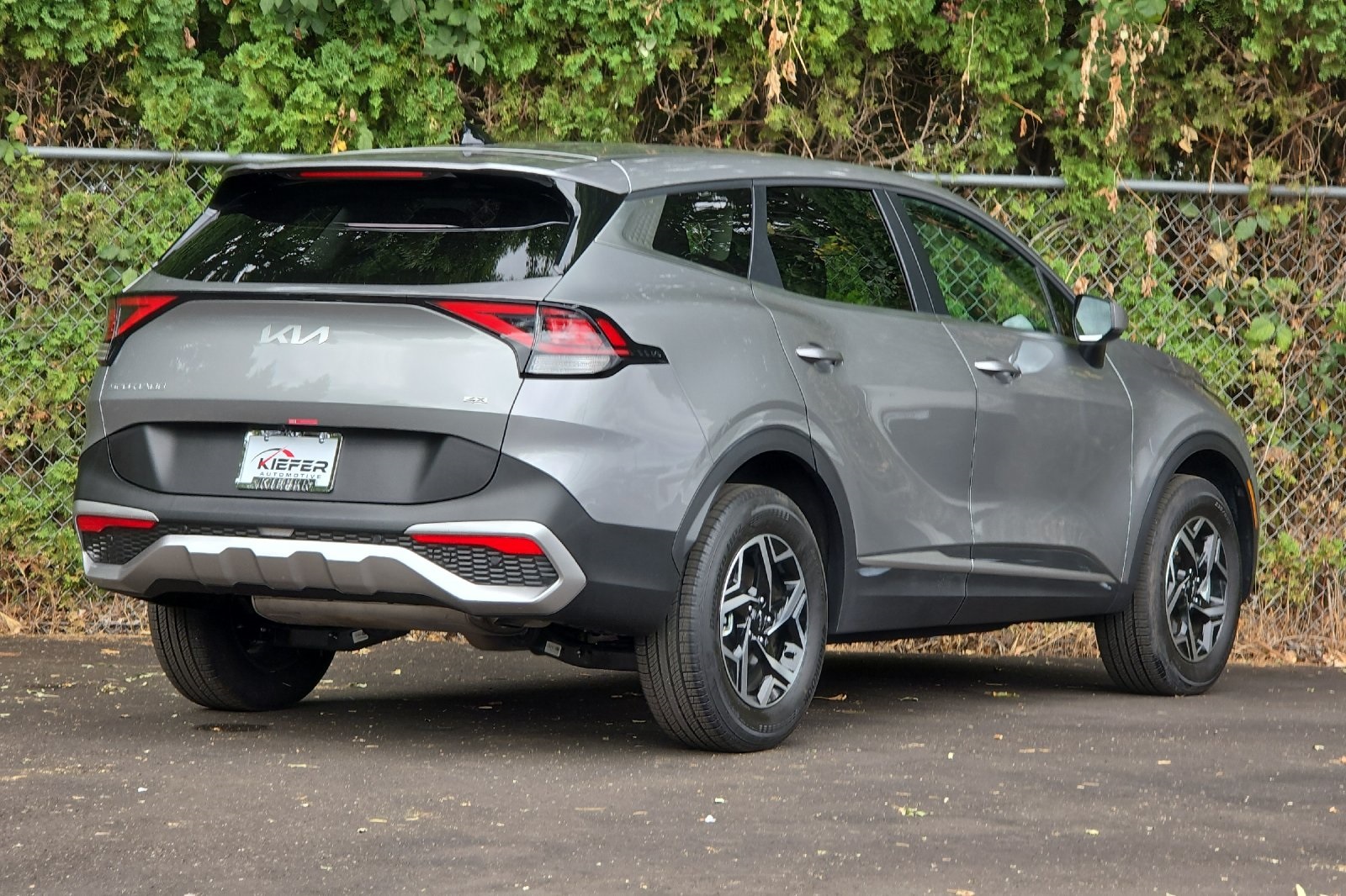 2025 Kia Sportage LX photo 4