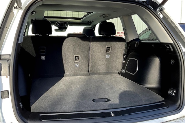 2024 Jeep Cherokee 4xe photo 23
