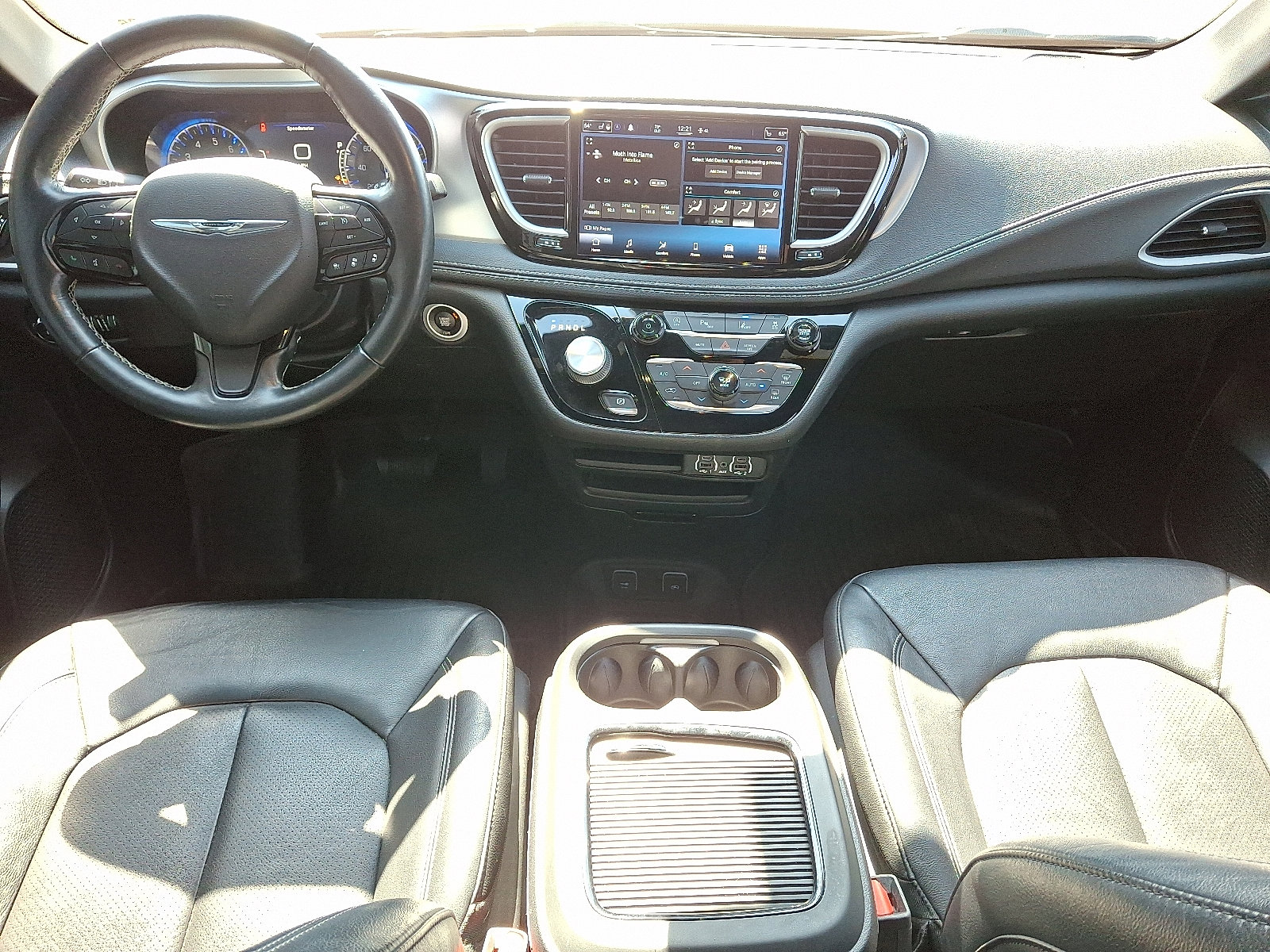 2021 Chrysler Pacifica Touring L photo 10