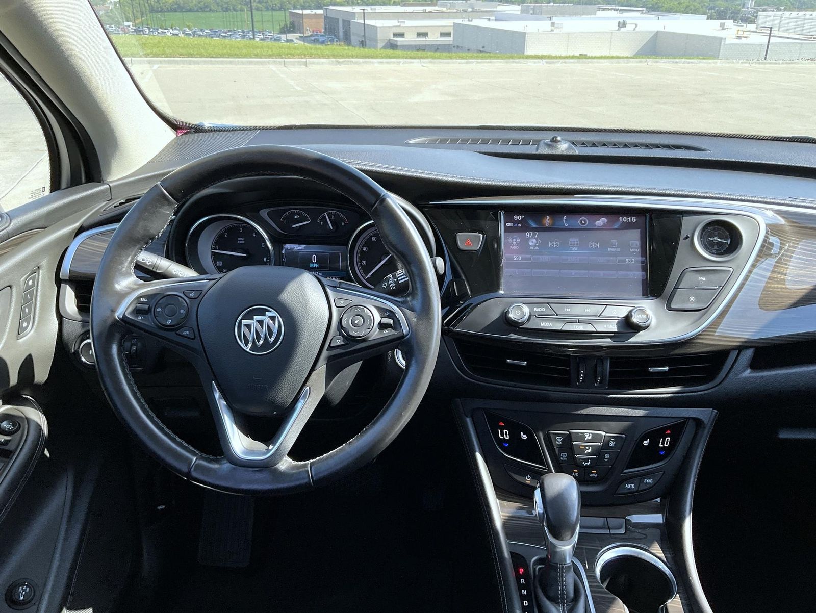 2019 Buick Envision Essence photo 12