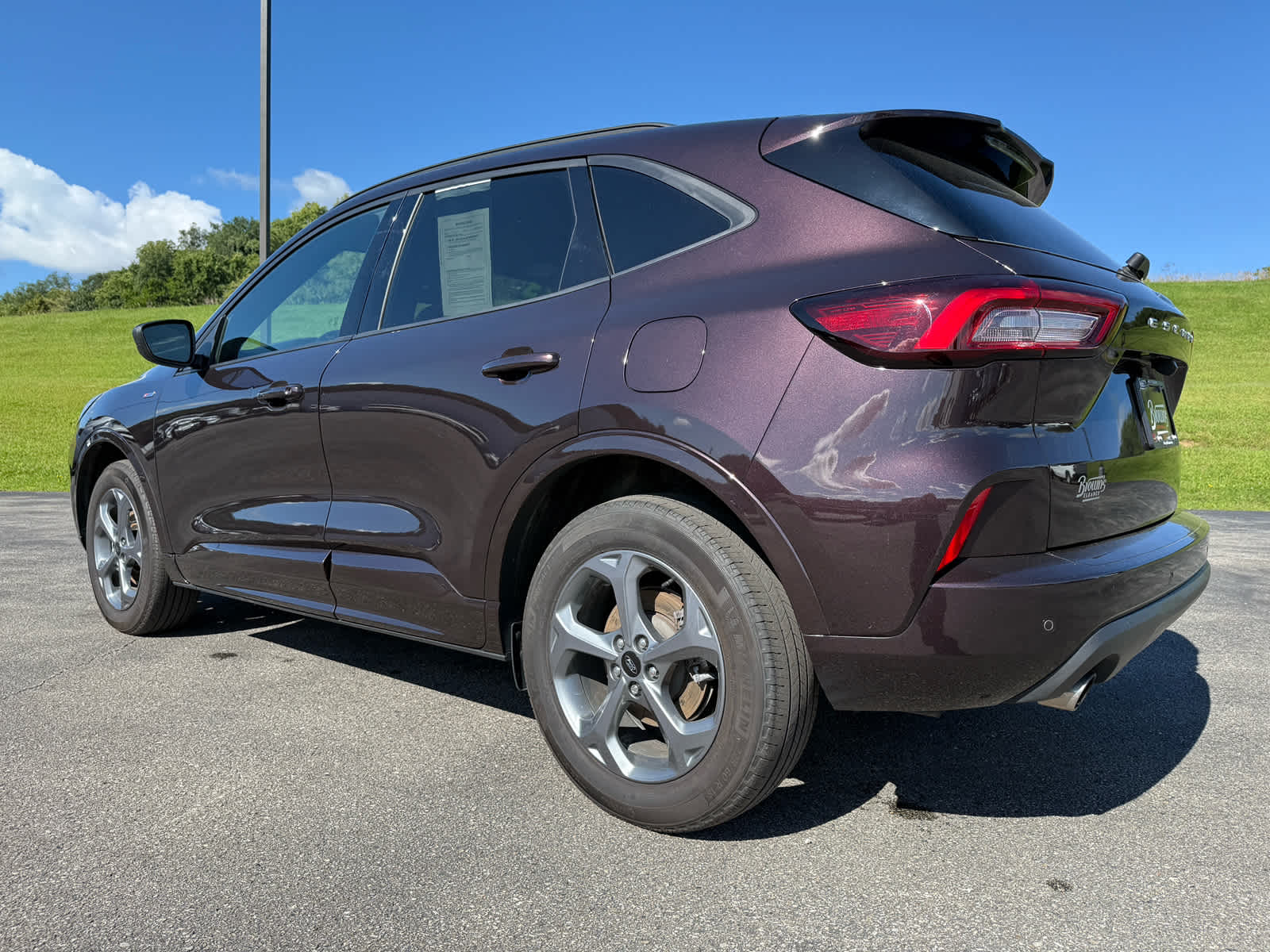 2023 Ford Escape ST-Line photo 3