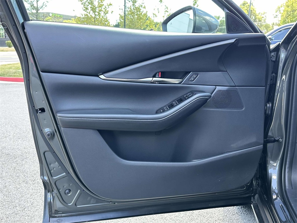 2025 Mazda CX-30 2.5 S Preferred photo 28