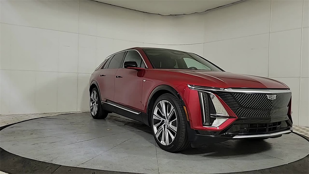 2024 CADILLAC LYRIQ - Image 2