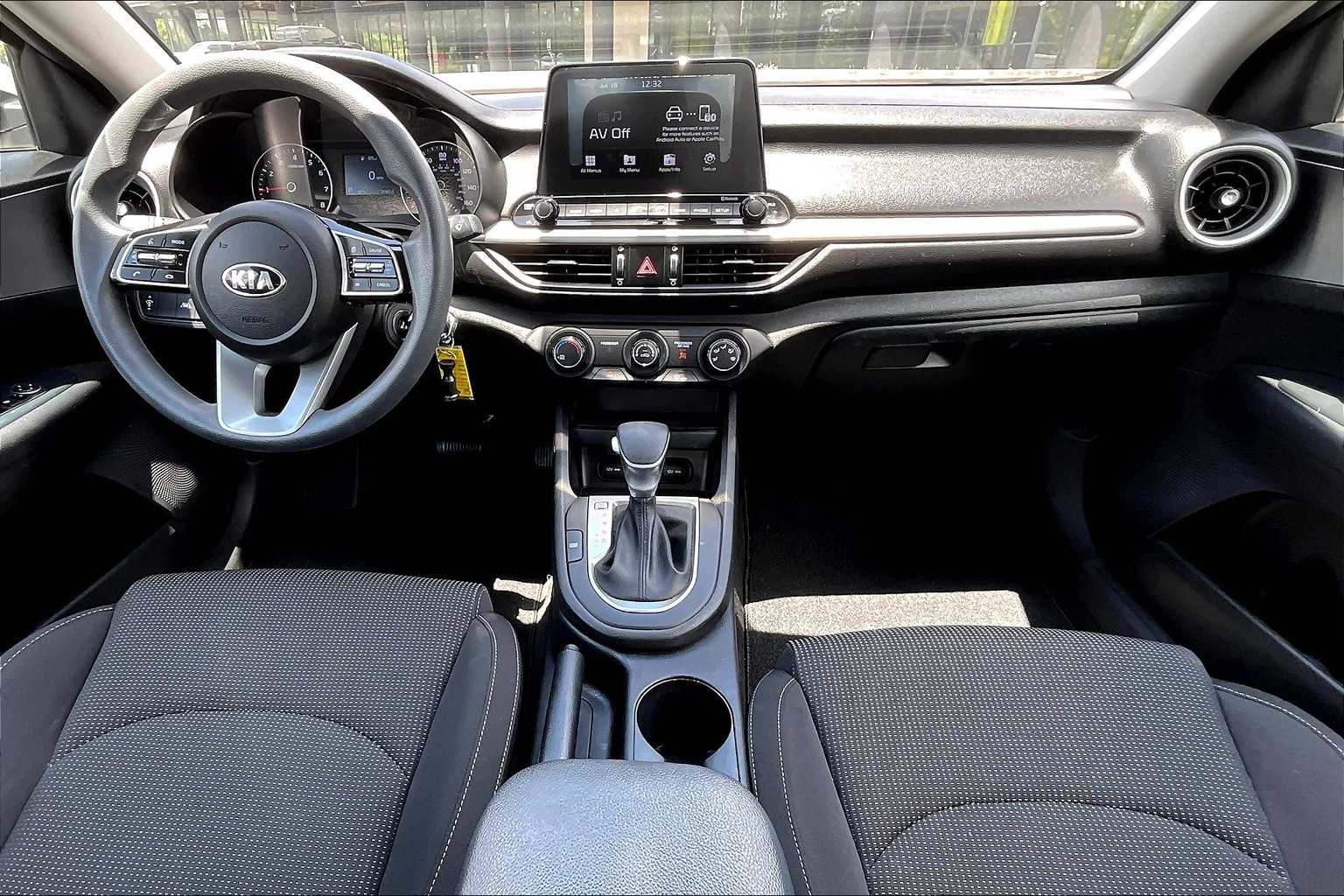 2021 Kia Forte LXS photo 14